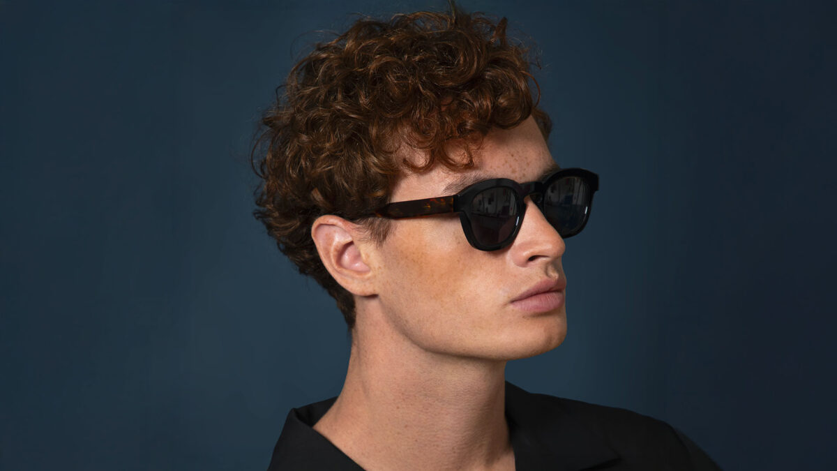 Élégance et originalité se rencontrent dans cette monture Anne & Valentin, désormais disponible chez Winston Optique.