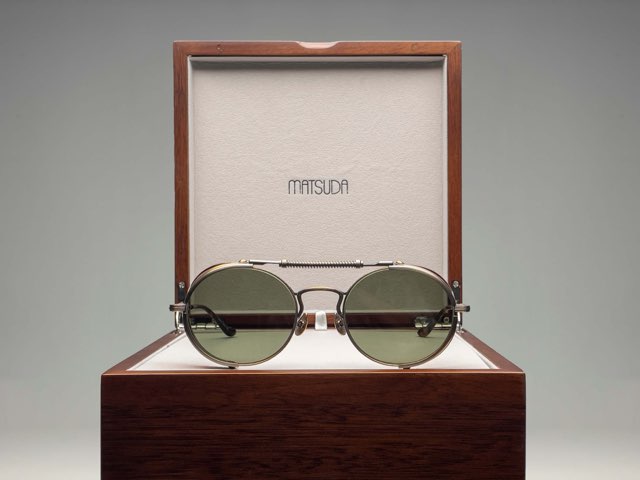Matsuda modèle 2809H, modèle emblématique disponible chez Winston Optique