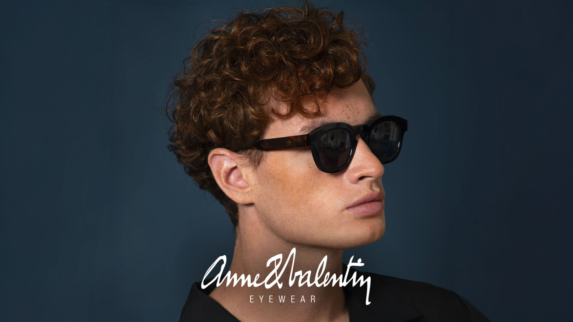 Élégance et originalité se rencontrent dans cette monture Anne & Valentin, désormais disponible chez Winston Optique.