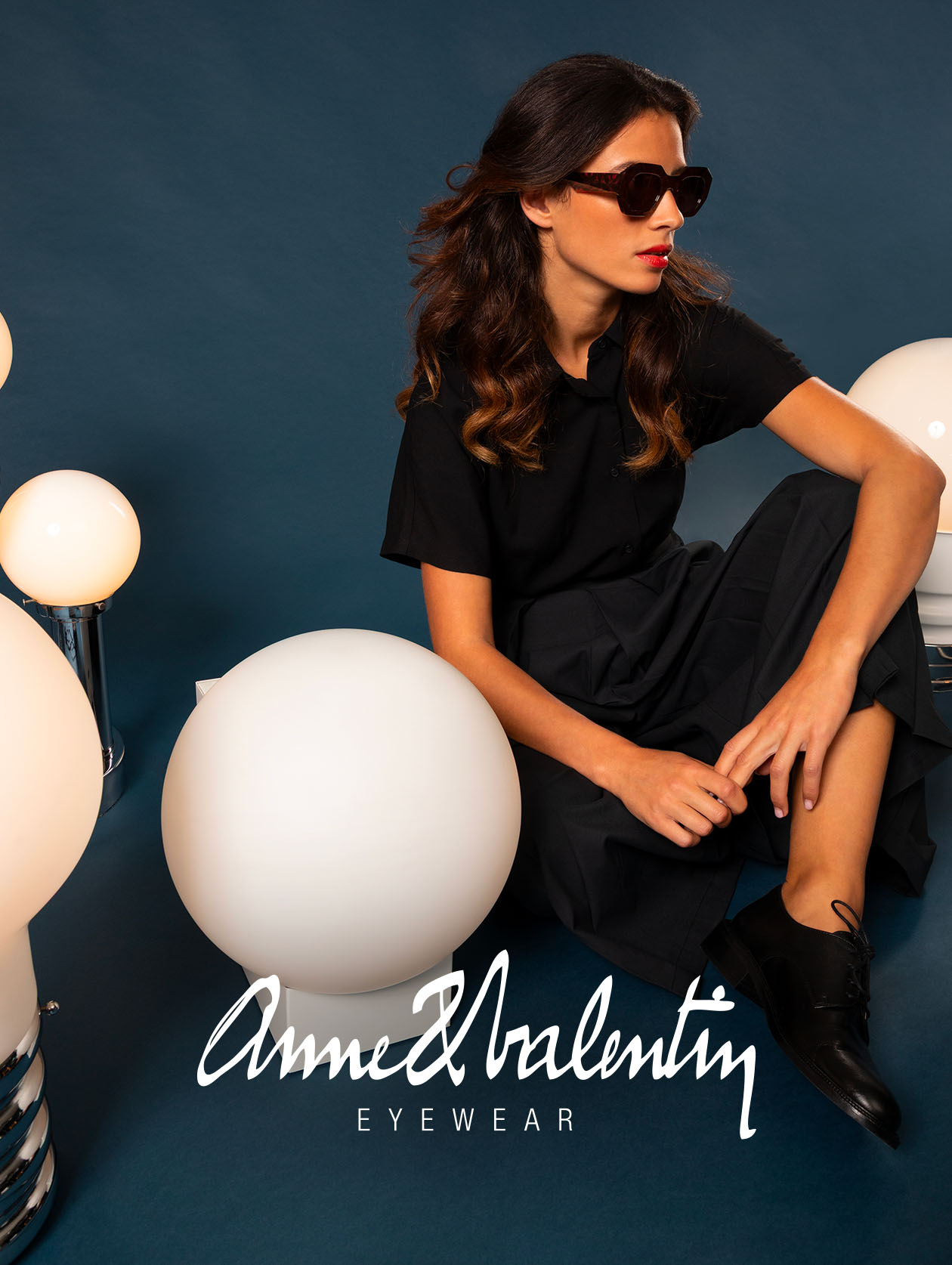 Élégance et originalité se rencontrent dans cette monture Anne & Valentin, désormais disponible chez Winston Optique.